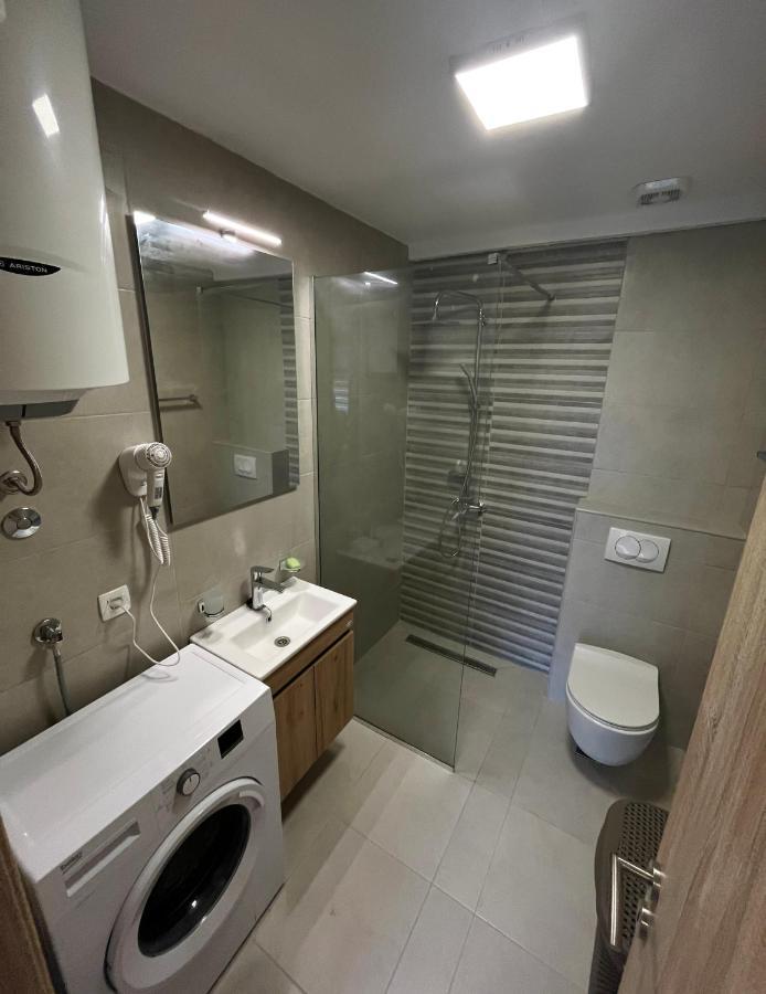 Apartments Two Olives Kotor Exterior photo